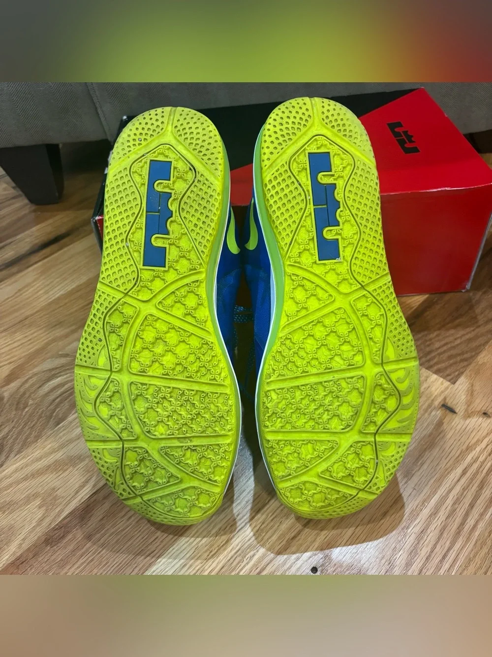 Size 12 - Nike Max LeBron 11 Low Sprite Blue W/ Box  642849-471